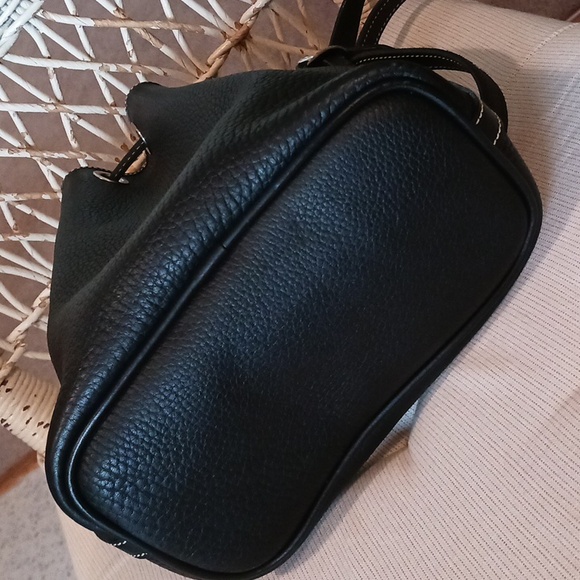 Dooney & Bourke~ Draw String Bucket bag- black - Picture 5 of 10